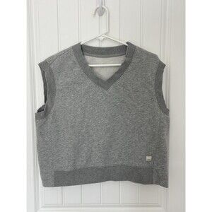 Vuori Sedona Vest Grey Oversized Cropped Size Small Athleisure Pickleball Hiking